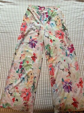 Floral Wide-Leg Women’s Pants in Multicolor